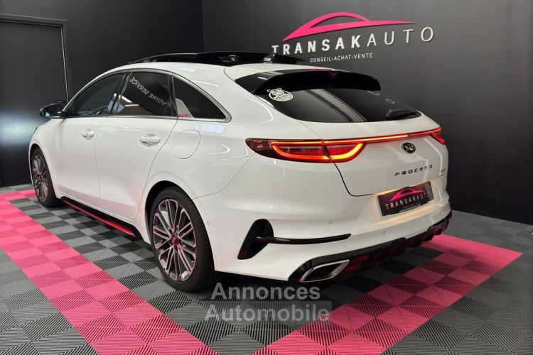 Kia ProCeed 1.6 T-GDi 204 ch DCT7 GT - <small></small> 27.990 € <small>TTC</small> - #3