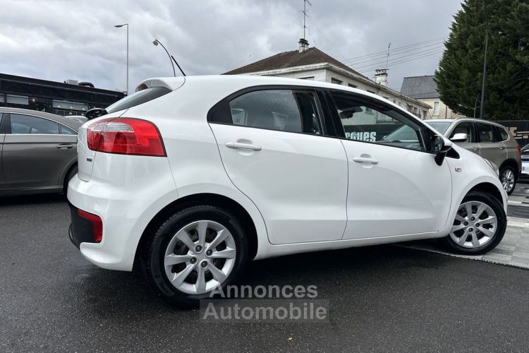 Kia Rio 1.1 CRDI 75CH MOTION 5P - <small></small> 9.990 € <small>TTC</small> - #1