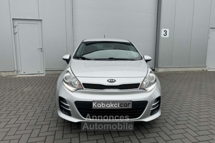 Kia Rio 1.2i World Edition -- GPS CAMERA GARANTIE 12 - <small></small> 9.990 € <small>TTC</small> - #2