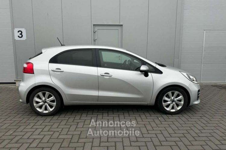 Kia Rio 1.2i World Edition -- GPS CAMERA GARANTIE 12 - <small></small> 9.990 € <small>TTC</small> - #7