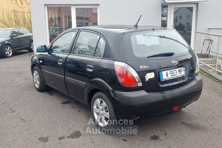 Kia Rio 1.4 100cv - <small></small> 3.990 € <small>TTC</small> - #2