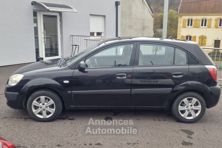 Kia Rio 1.4 100cv - <small></small> 3.990 € <small>TTC</small> - #6