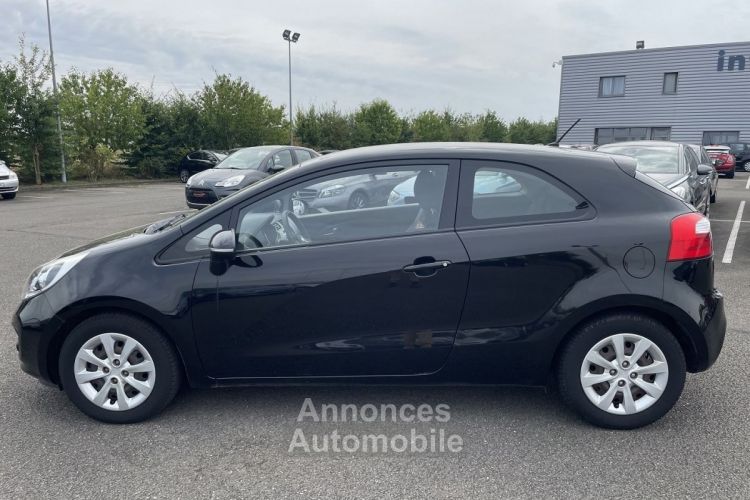 Kia Rio 1.4 CRDI STYLE 3P - <small></small> 7.990 € <small>TTC</small> - #10