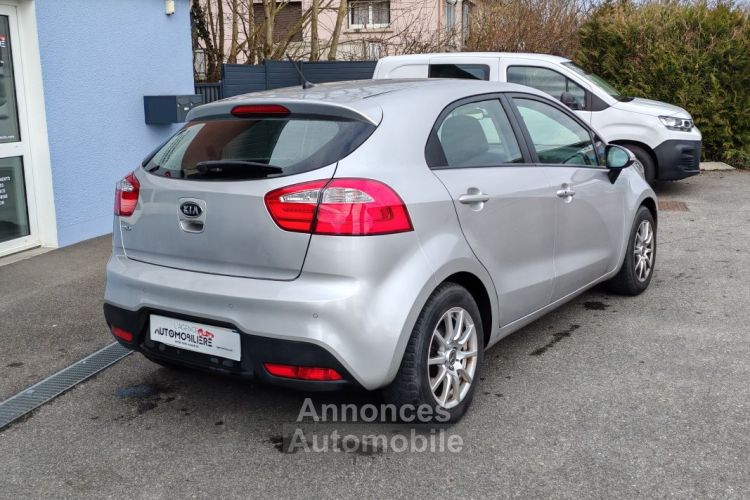 Kia Rio 1.4 Premium 110 5P 2eme Main 82500kms - <small></small> 6.990 € <small>TTC</small> - #7