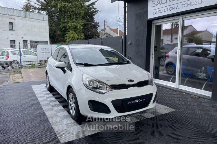 Kia Rio 1.4L 109 Style - 3P - <small></small> 6.990 € <small>TTC</small> - #1