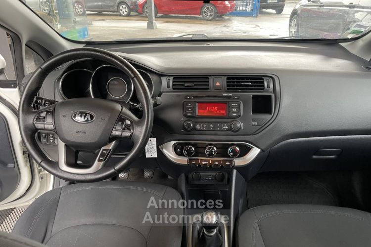 Kia Rio 1.4L 109 Style - 3P - <small></small> 6.990 € <small>TTC</small> - #3