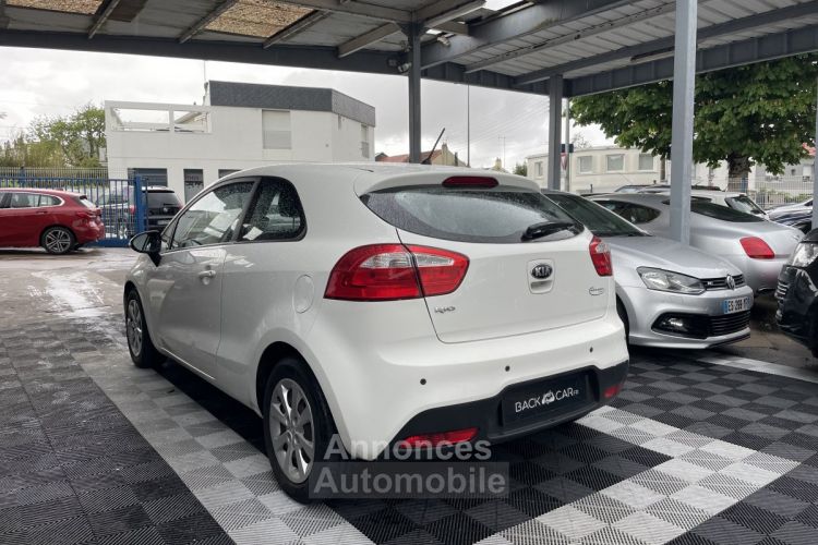 Kia Rio 1.4L 109 Style - 3P - <small></small> 6.990 € <small>TTC</small> - #4