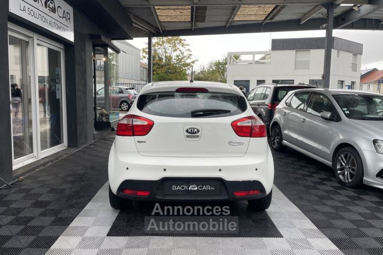 Kia Rio 1.4L 109 Style - 3P - <small></small> 6.990 € <small>TTC</small> - #5