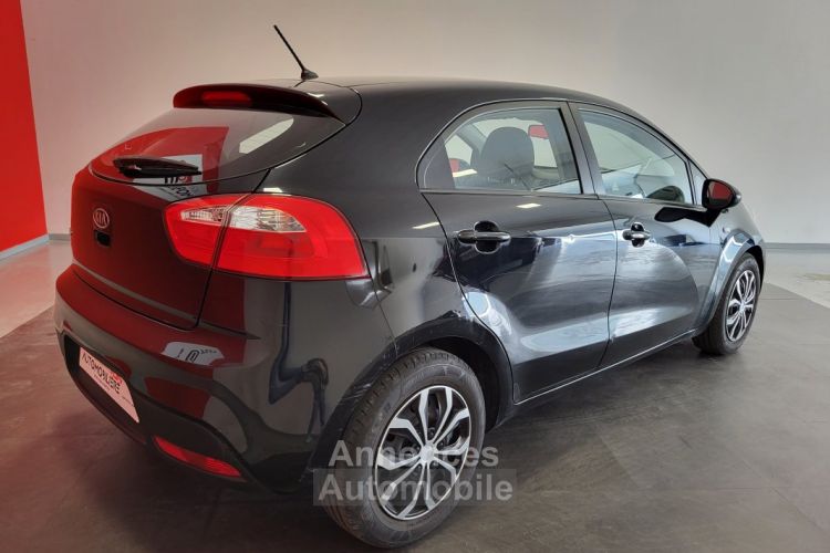 Kia Rio III 1.2 85 CH 5P - 1ERE MAIN - <small></small> 6.990 € <small>TTC</small> - #7