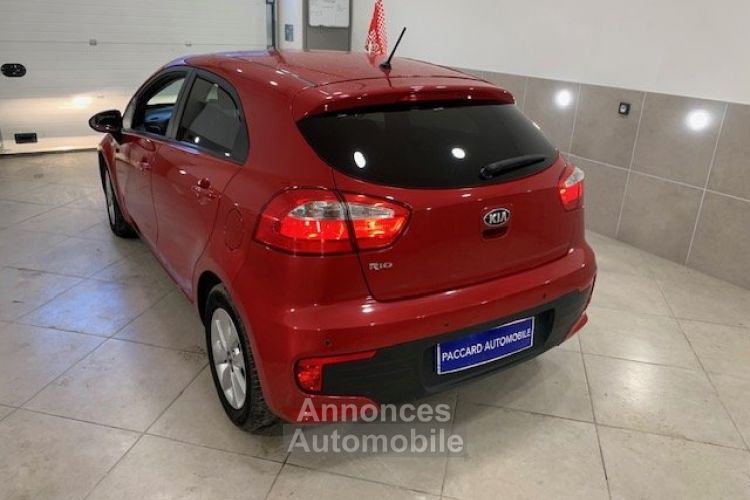 Kia Rio IV 1.2 ESSENCE URBAN CHIC 5PORTES - <small></small> 7.990 € <small>TTC</small> - #2