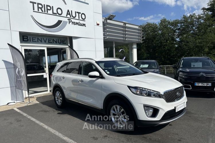 Kia Sorento 2.2 CRDI - 200 7pl 4x2 SUIVI COMPLET Gps + Attelage + Camera AR - <small></small> 21.990 € <small>TTC</small> - #1