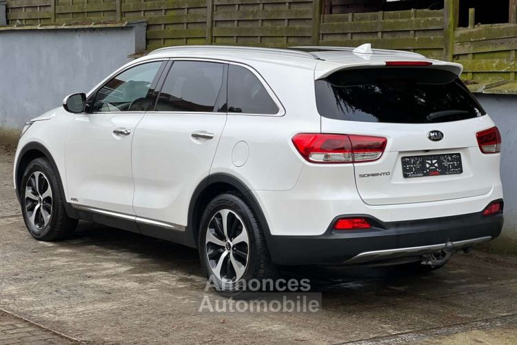 Kia Sorento 2.2 CRDi AWD Sense 7pl. - <small></small> 17.500 € <small>TTC</small> - #3