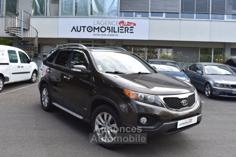 Kia Sorento II 2.2 CRDi FAP AWD 16V 197 cv Boîte auto - <small></small> 8.990 € <small>TTC</small> - #1