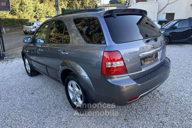 Kia Sorento KIA SORENTO 2.5 CRDI 170 EX MAJOR CUIR - <small></small> 8.490 € <small>TTC</small> - #2