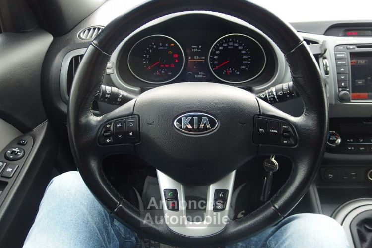 Kia Sportage 1.7 CRDI 115CH ISG PREMIUM 4X2 - <small></small> 13.990 € <small>TTC</small> - #17