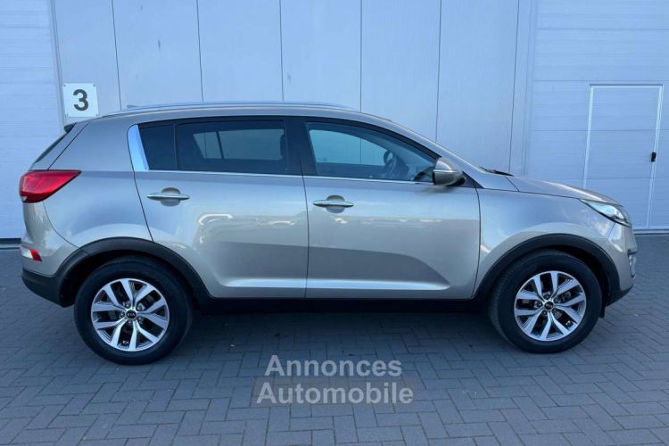 Kia Sportage 1.7 CRDi 2WD Lounge ISG CAMERA, CLIM GARANTIE - <small></small> 13.690 € <small>TTC</small> - #7