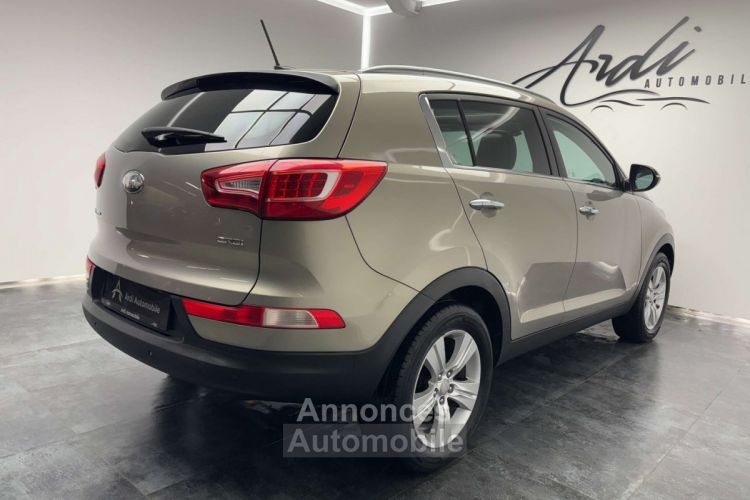 Kia Sportage 1.7 CRDi 2WD TOIT OUV SIEGE CHAUFF AV+AR 1ER PROP - <small></small> 7.950 € <small>TTC</small> - #4