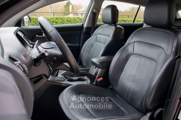 Kia Sportage New 1.6i 2WD - 1STE EIGENAAR - TREKHAAK - CAMERA - KEYLESS GO - ZETELVERWARMING - XENON - <small></small> 7.999 € <small>TTC</small> - #12