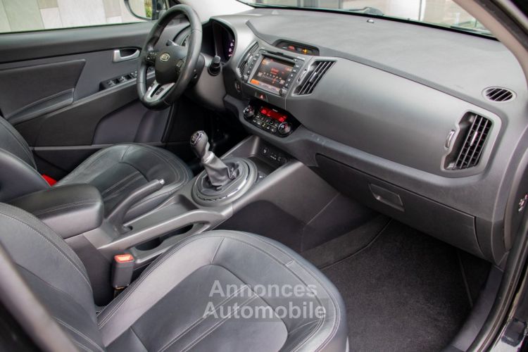 Kia Sportage New 1.6i 2WD - 1STE EIGENAAR - TREKHAAK - CAMERA - KEYLESS GO - ZETELVERWARMING - XENON - <small></small> 7.999 € <small>TTC</small> - #13