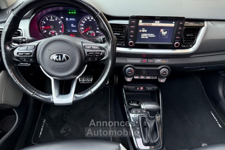 Kia Stonic 1.0 T-GDI 120CH PREMIUM BVA TOIT OUVRANT CAMÉRA DE RECUL - <small></small> 13.490 € <small>TTC</small> - #17