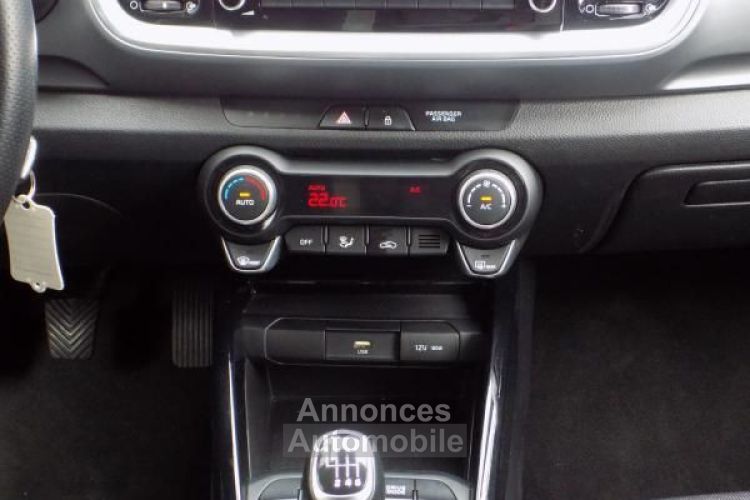 Kia Stonic (2) 1.0 T-GDI 120 MHEV LAUNCH EDITION - <small></small> 14.990 € <small>TTC</small> - #17