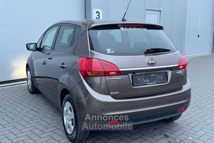 Kia Venga 1.4i Mind -- GPS CAMERA CLIM GARANTIE - <small></small> 10.990 € <small>TTC</small> - #4