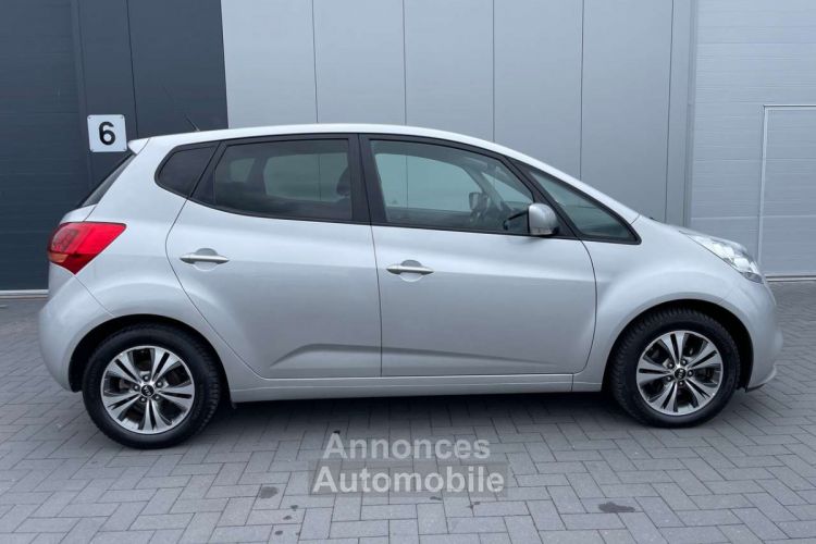 Kia Venga 1.6 CRDi --CLIM--CAMERA--GARANTIE.12.MOIS-- - <small></small> 9.990 € <small>TTC</small> - #7