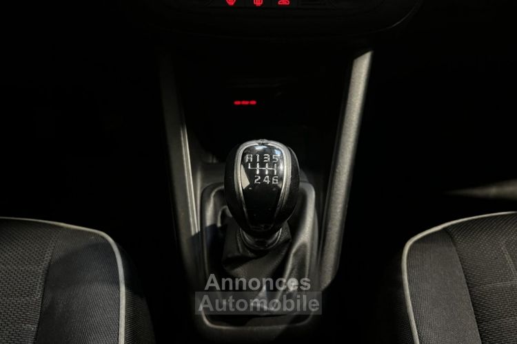 Kia Venga 1.6 CRDi 115 CH Premium - <small></small> 8.990 € <small>TTC</small> - #15