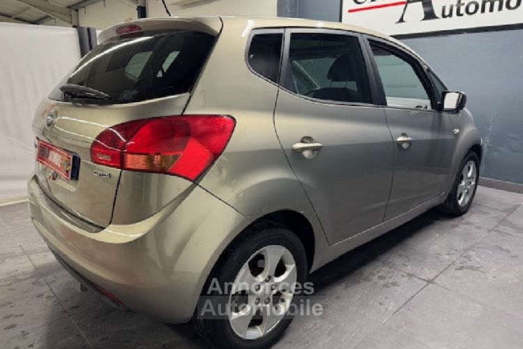 Kia Venga 1.6 CRDi 115 CV Urban Chic - <small></small> 6.990 € <small>TTC</small> - #5