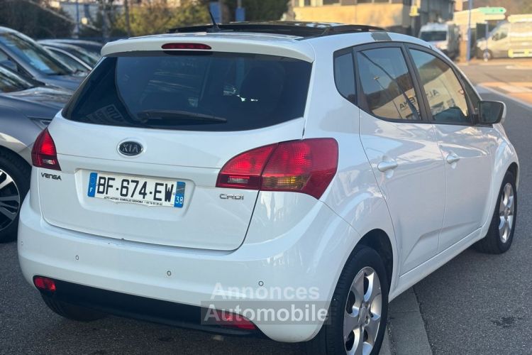 Kia Venga 1.6 CRDI 115 Premium 1ère Main - <small></small> 4.490 € <small>TTC</small> - #4