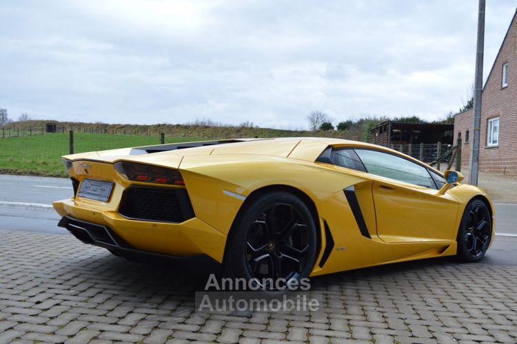 Lamborghini Aventador 6.5 V12 LP 700-4 Superbe état ! 1 MAIN ! - <small></small> 279.900 € <small></small> - #2