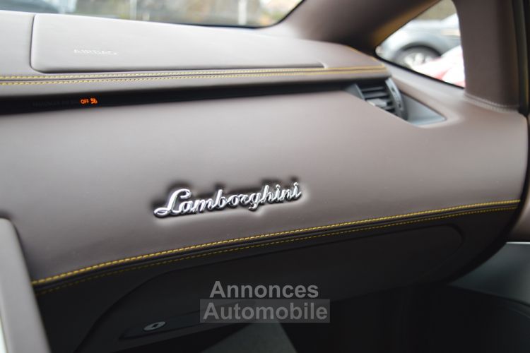 Lamborghini Aventador 6.5 V12 LP 700-4 Superbe état ! 1 MAIN ! - <small></small> 279.900 € <small></small> - #12