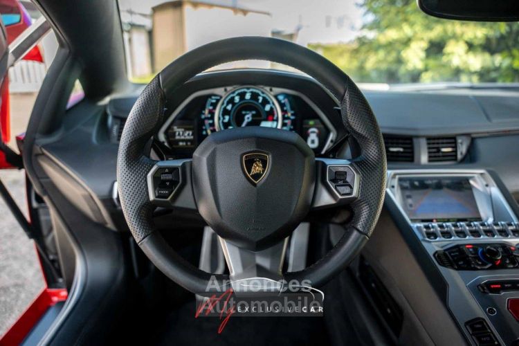 Lamborghini Aventador COUPE 6.5 V12 700 LP700-4 - Suivi Lamborghini - Carbone - Parfait état - Française - <small></small> 264.990 € <small>TTC</small> - #15