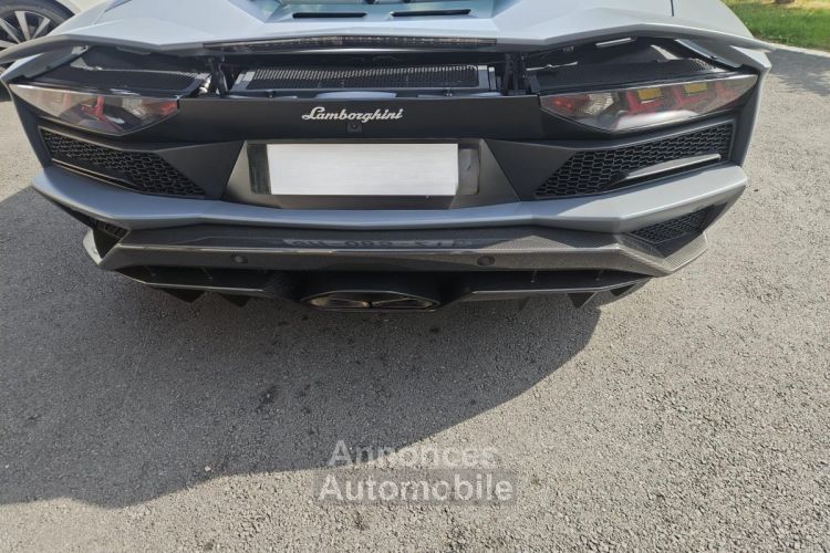 Lamborghini Aventador COUPE 6.5L V12 740CH S - <small></small> 339.900 € <small>TTC</small> - #3