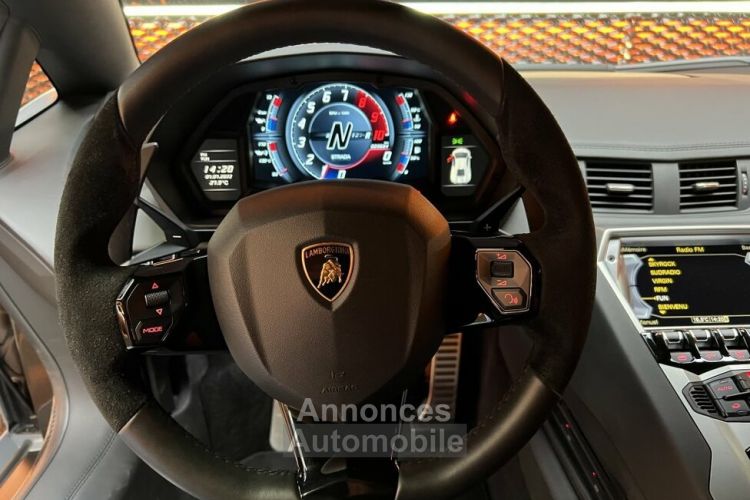 Lamborghini Aventador COUPE 6.5L V12 740CH S - <small></small> 339.900 € <small>TTC</small> - #25