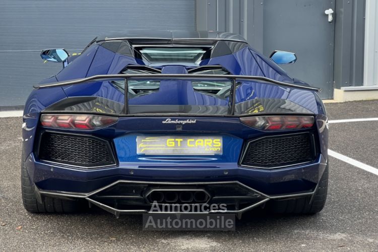 Lamborghini Aventador Lamborghini Aventador Roadster - crédit 2700 euros par mois - kit extérieur DMC - échappement Capristo - <small></small> 319.990 € <small>TTC</small> - #6