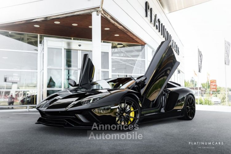 Lamborghini Aventador Lamborghini Aventador S LP 740-4 ISR 6.5 V12 / Carbone - <small></small> 338.000 € <small>TTC</small> - #8