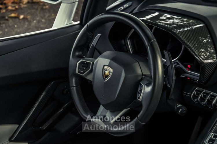 Lamborghini Aventador ROADSTER LP700-4 - <small></small> 349.950 € <small>TTC</small> - #22