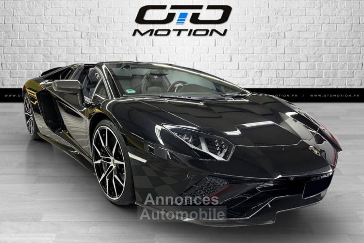 Lamborghini Aventador S Roadster 6.5 V12 740 - <small></small> 411.990 € <small>TTC</small> - #1