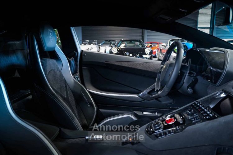 Lamborghini Aventador Ultimae - <small></small> 655.900 € <small>TTC</small> - #106