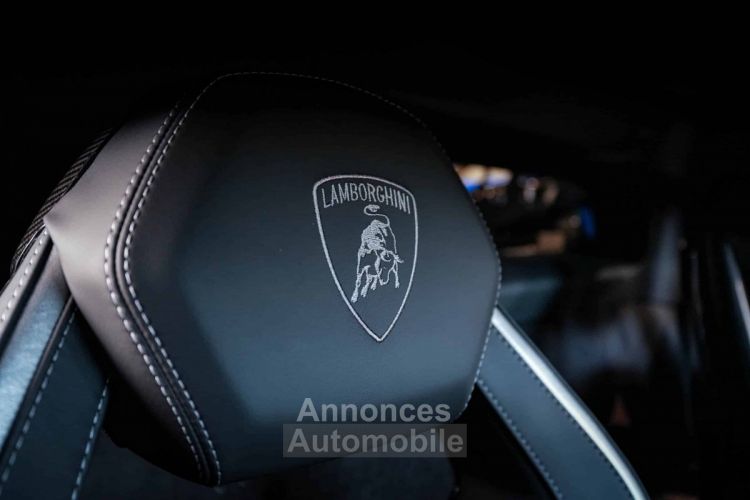 Lamborghini Aventador Ultimae - <small></small> 655.900 € <small>TTC</small> - #107