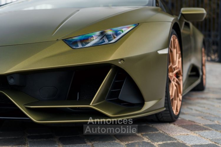 Lamborghini Huracan Huracán Evo Spyder *Ad Personam* - <small></small> 329.900 € <small>TTC</small> - #37