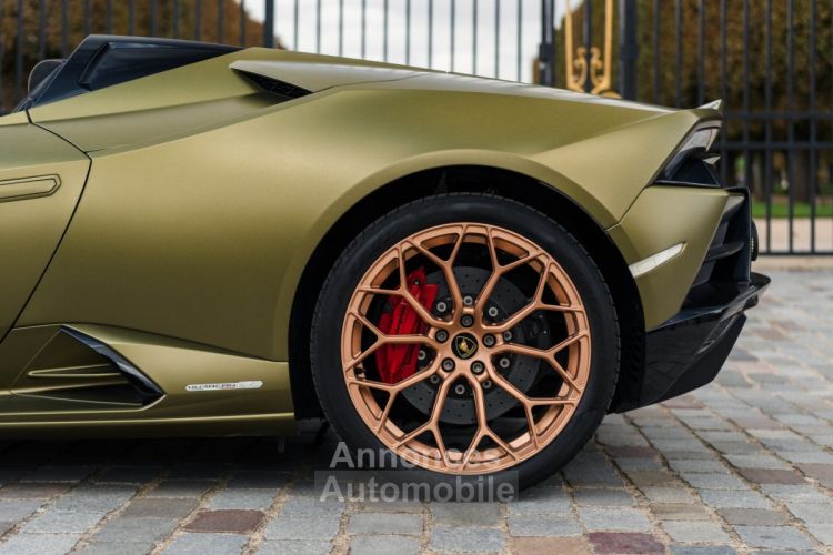 Lamborghini Huracan Huracán Evo Spyder *Ad Personam* - <small></small> 329.900 € <small>TTC</small> - #42