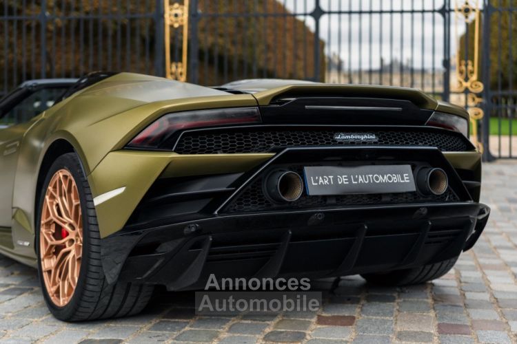 Lamborghini Huracan Huracán Evo Spyder *Ad Personam* - <small></small> 329.900 € <small>TTC</small> - #48