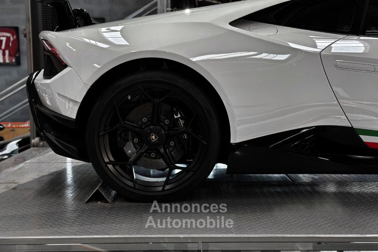 Lamborghini Huracan HURACÁN PERFORMANTE V10 5.2 – Bianco Monocerus - <small></small> 295.000 € <small></small> - #12