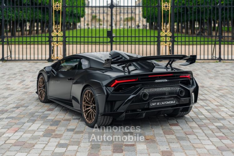 Lamborghini Huracan Huracán STO *Nero Nemesis* - <small></small> 459.000 € <small>TTC</small> - #3