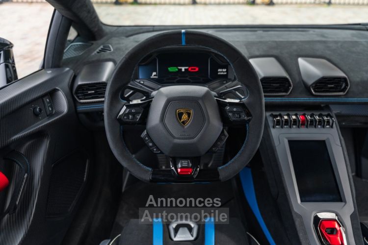 Lamborghini Huracan Huracán STO *Nero Nemesis* - <small></small> 459.000 € <small>TTC</small> - #13