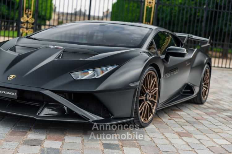 Lamborghini Huracan Huracán STO *Nero Nemesis* - <small></small> 459.000 € <small>TTC</small> - #41