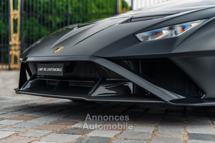 Lamborghini Huracan Huracán STO *Nero Nemesis* - <small></small> 459.000 € <small>TTC</small> - #42