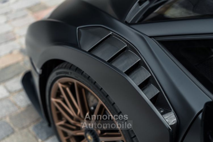 Lamborghini Huracan Huracán STO *Nero Nemesis* - <small></small> 459.000 € <small>TTC</small> - #55